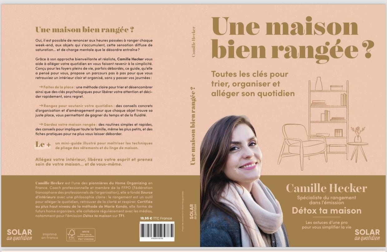 Couverture étendue une maison bien rangée Camille Hecker